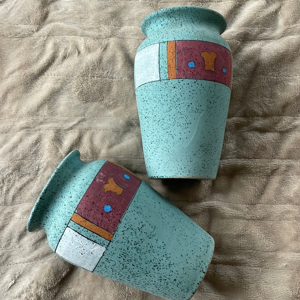 Handmade / painted Italian vases. Pottery.